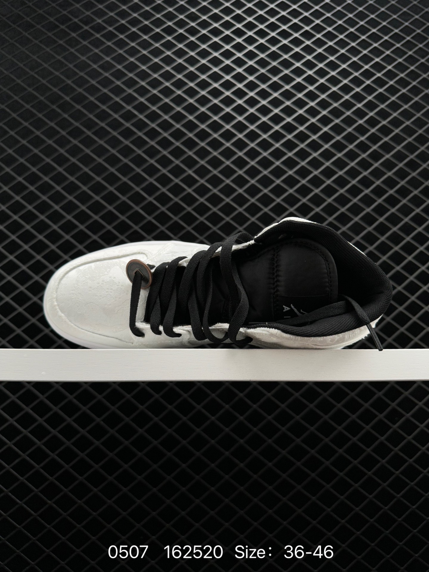 LOT x Air Jordan 1 Mid “Fearless”